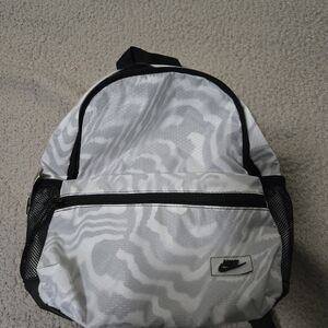 Nike White and Black Patterned Backpack Mini